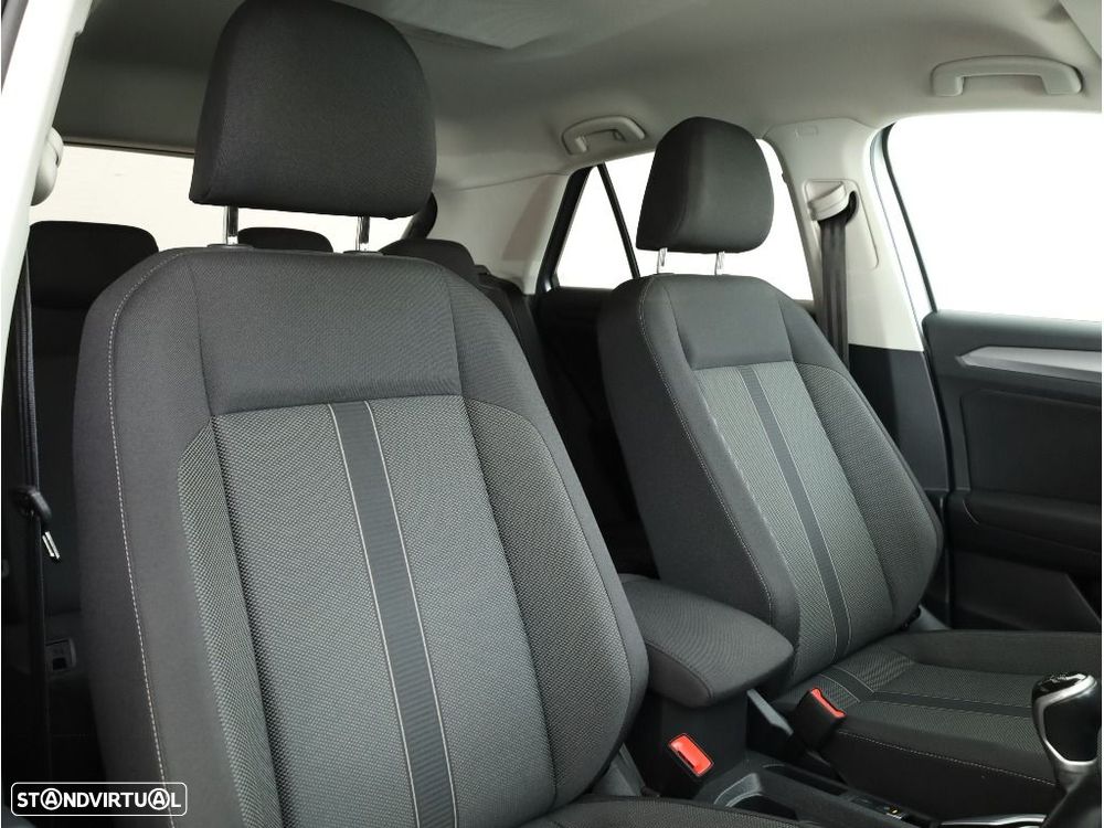 VW T-Roc 1.0 TSI Urban - 14