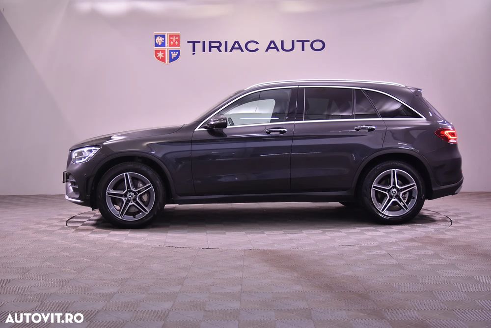 Mercedes-Benz GLC 300 d 4Matic 9G-TRONIC AMG Line - 2