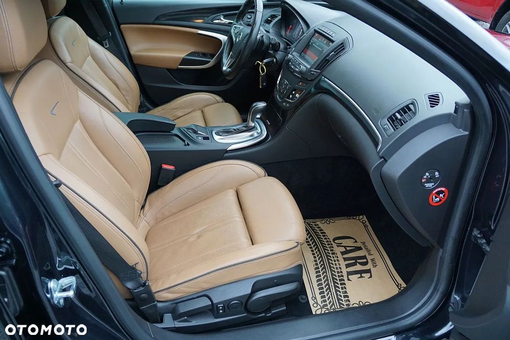 Opel Insignia 2.0 Bi Turbo CDTI 4x4 Country Tourer - 18