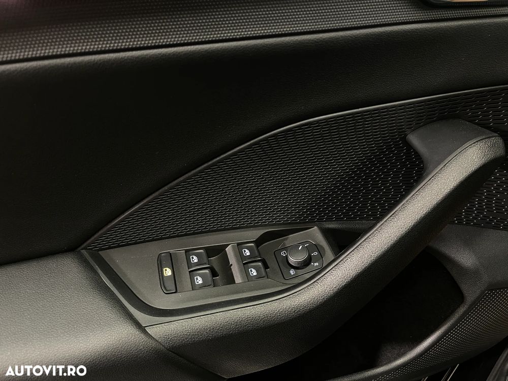 Skoda Octavia 2.0 TDI DSG Style - 21