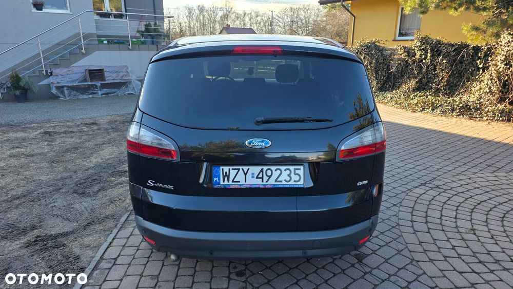Ford S-Max - 18