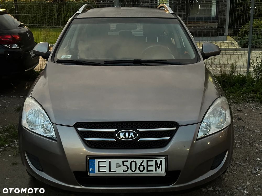 Kia Ceed 1.6 Comfort + - 4