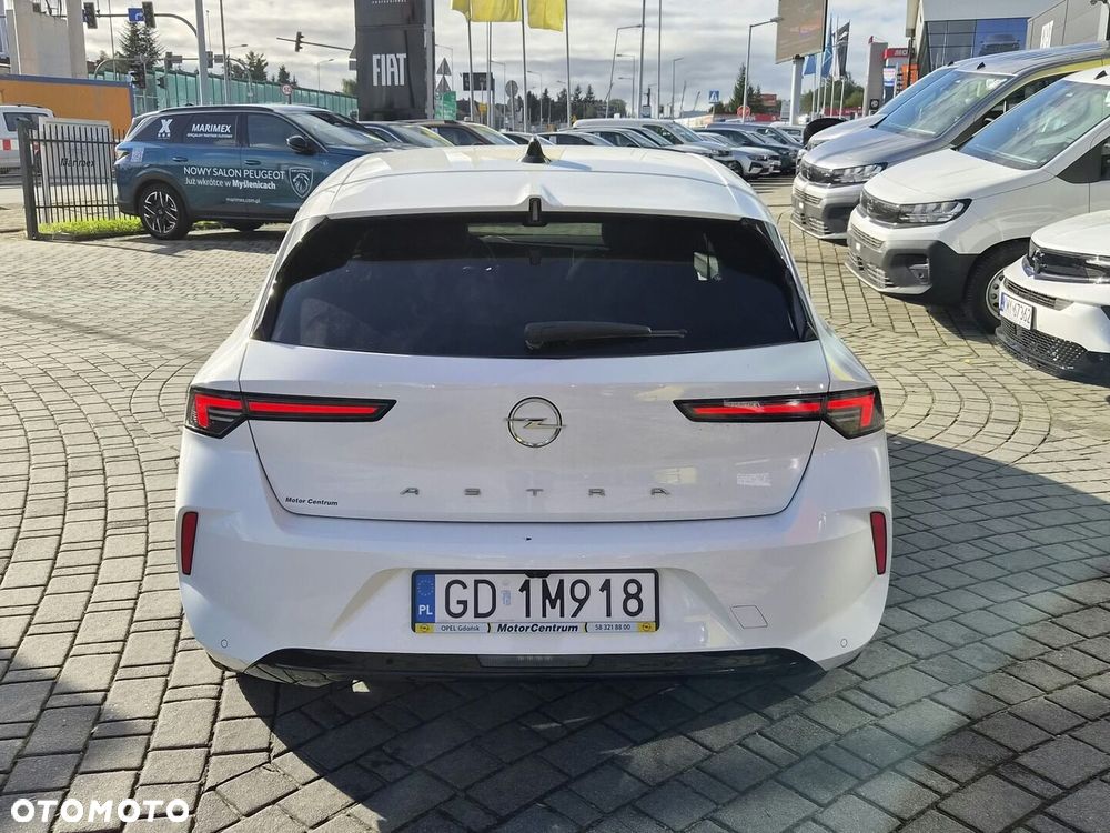 Opel Astra 2023