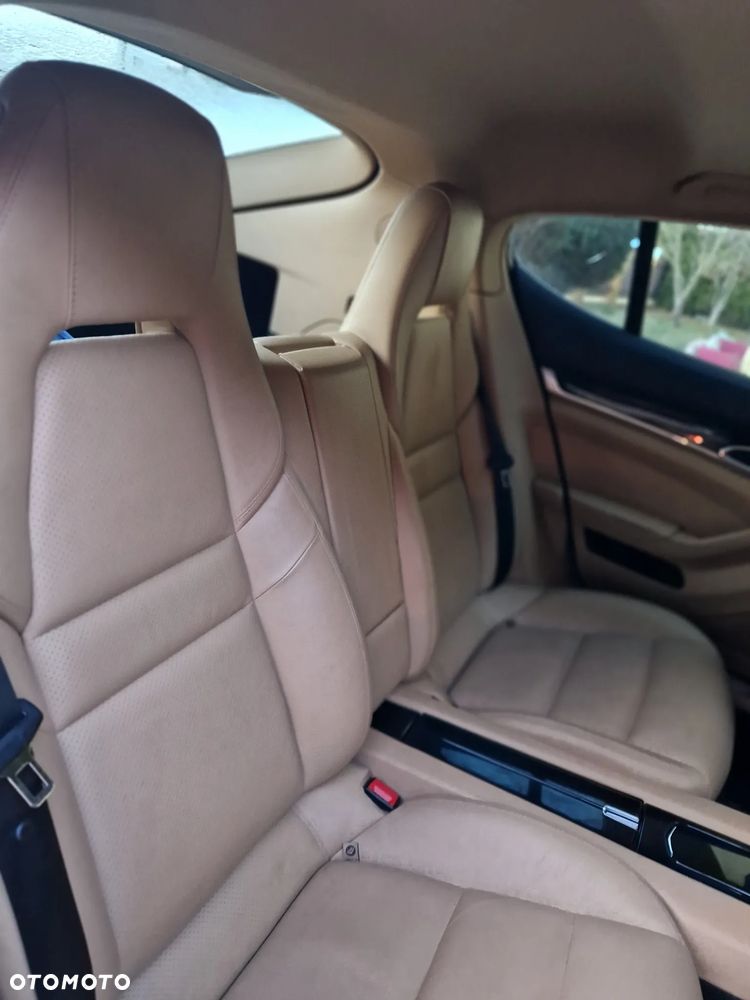 Porsche Panamera Diesel - 9