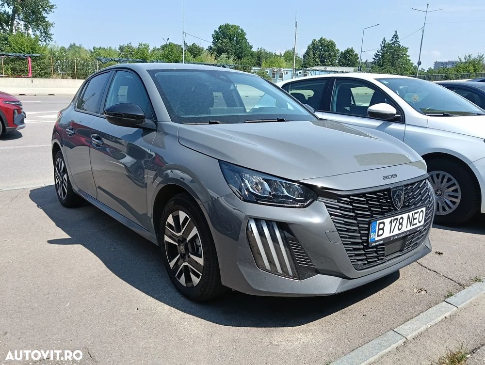 Peugeot 208 1.2L e-DCS6 MHEV Allure - 4