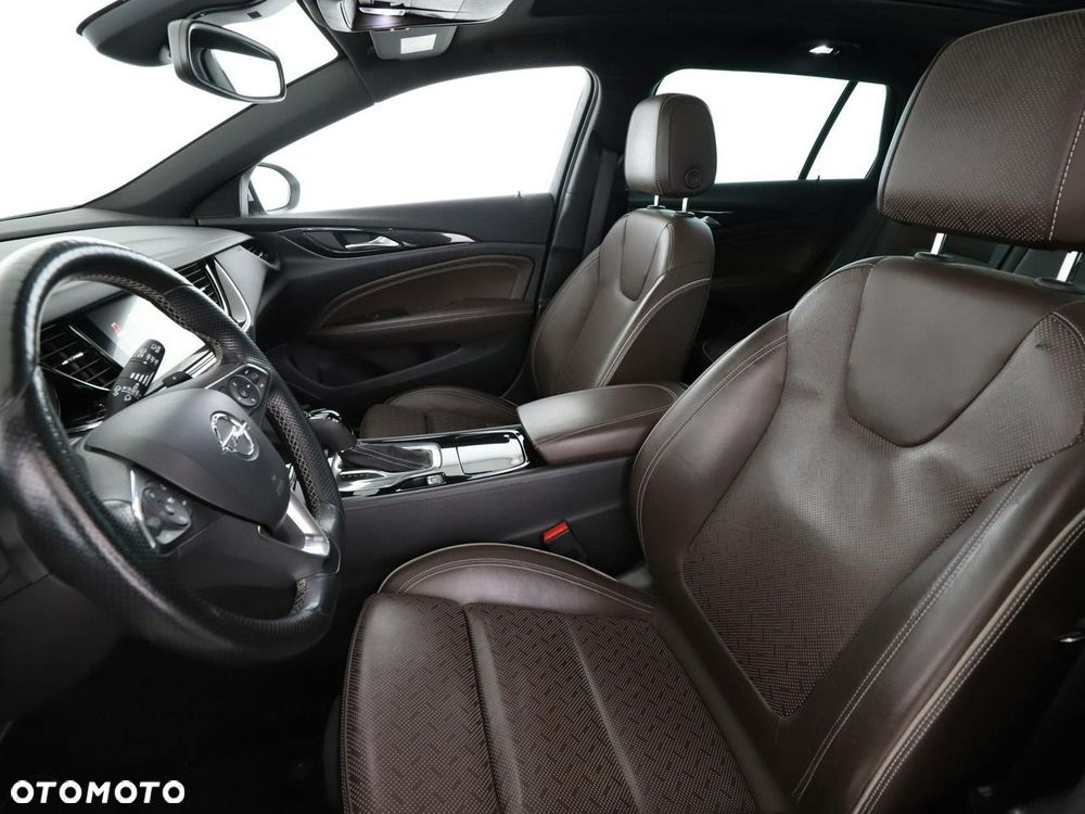 Opel Insignia 2.0 T 4x4 Innovation S&S - 14