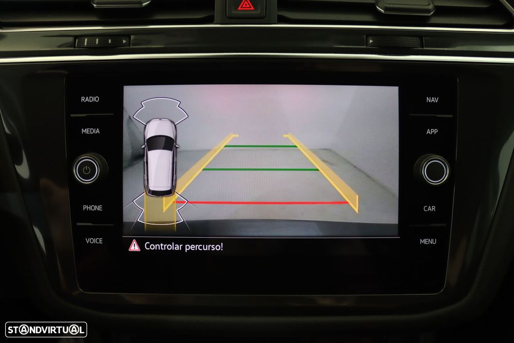 VW Tiguan Allspace 2.0 TDI Life DSG - 18