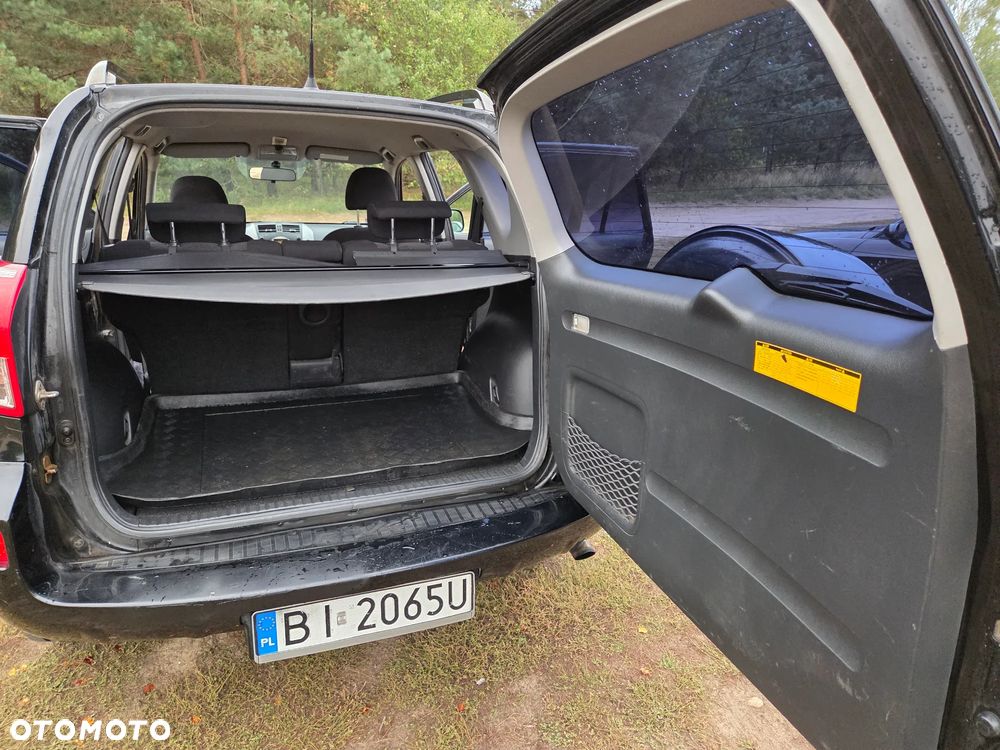 Toyota RAV4 2.2 D-4D Premium - 12