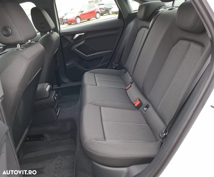 Audi A3 ack 2.0 30 TDI S tronic Advanced - 23