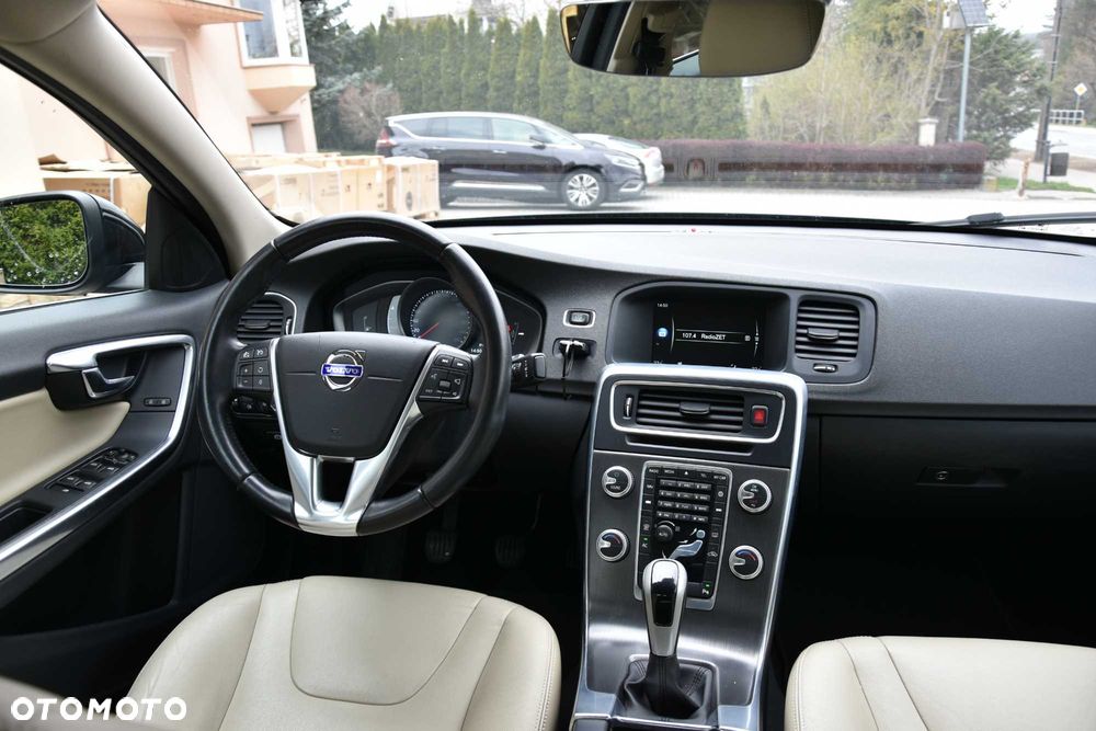 Volvo S60 - 3