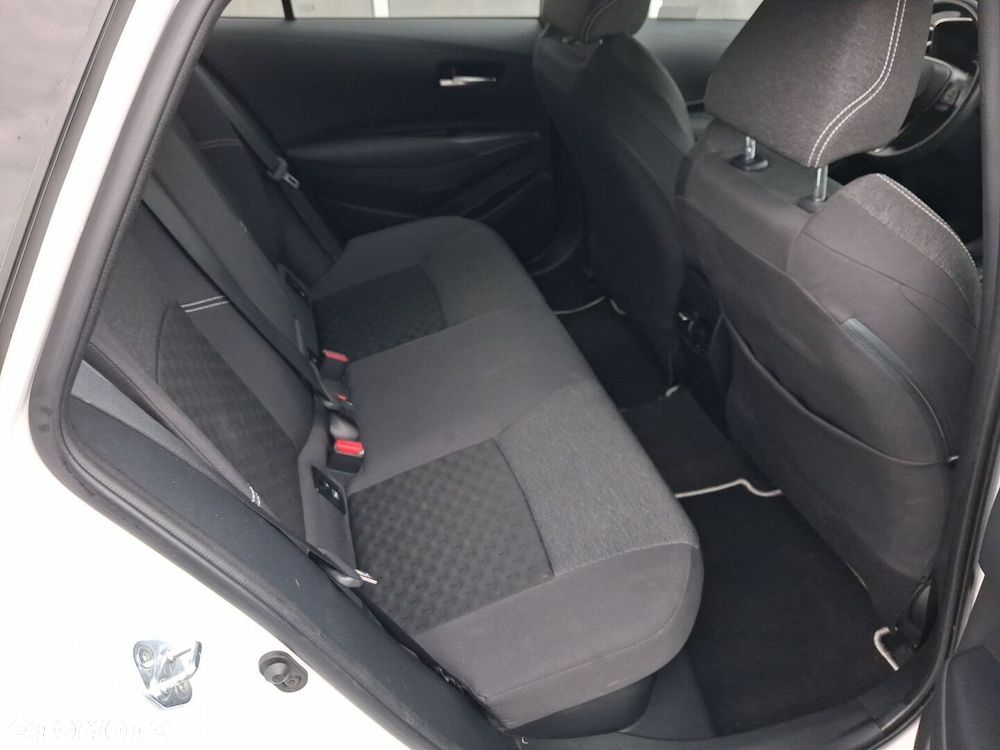 Toyota Corolla 1.8 Hybrid Comfort - 13