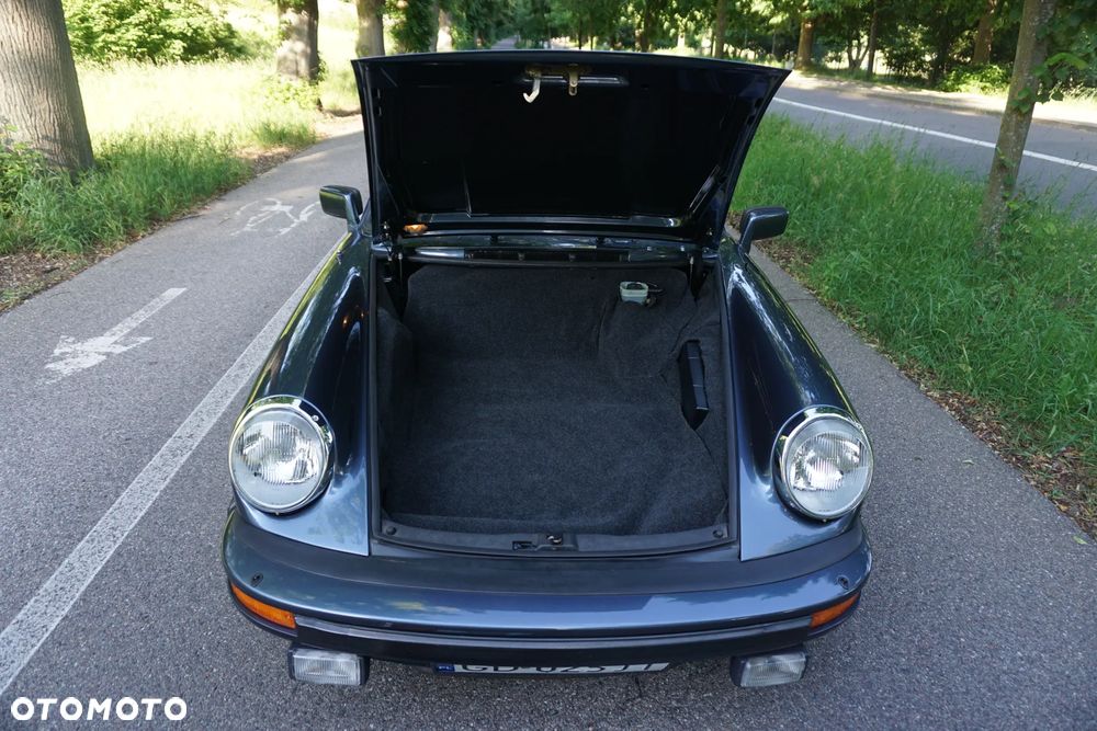 Porsche 911 - 10