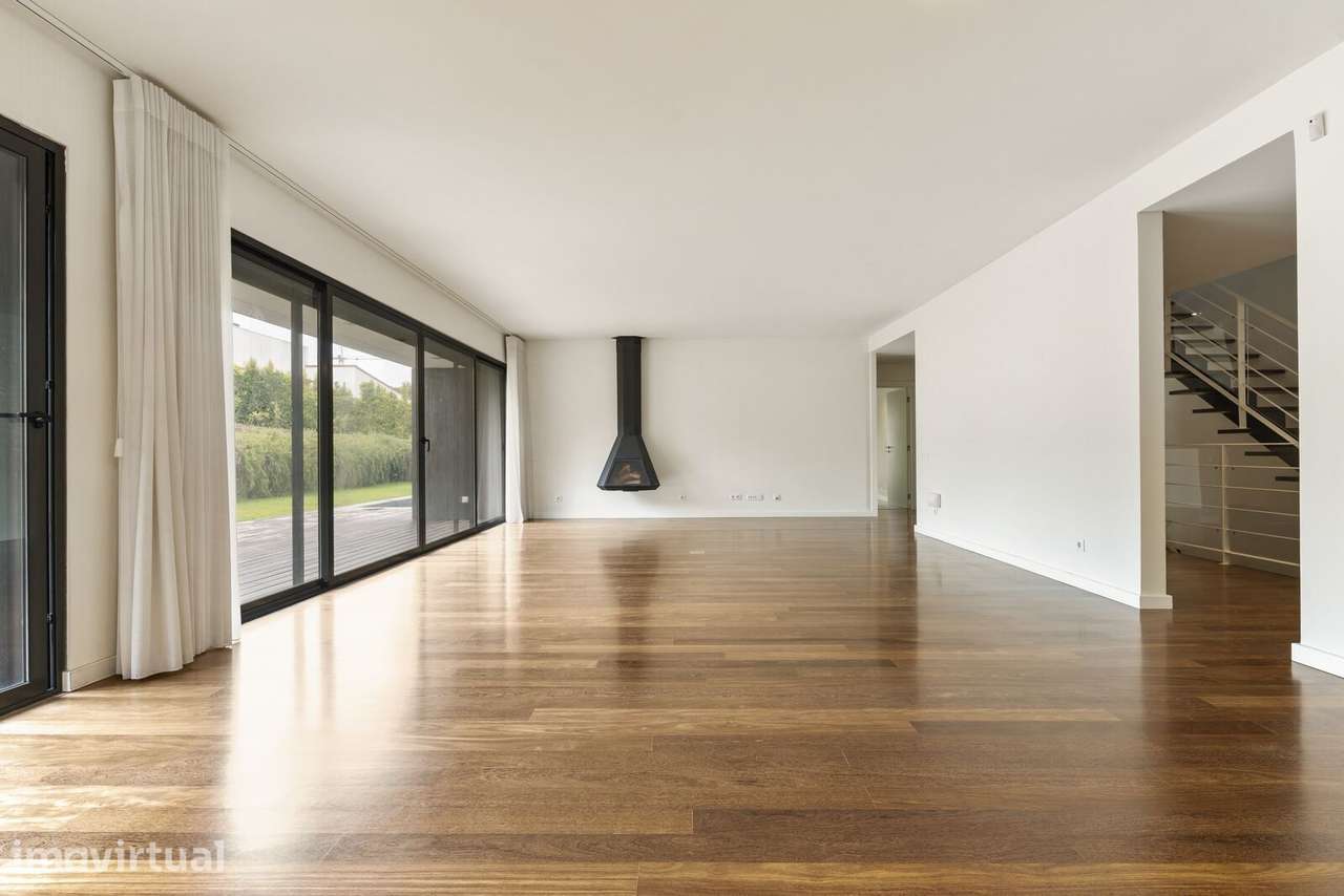Moradia Isolada T4 com piscina, Oeiras - Grande imagem: 4/56