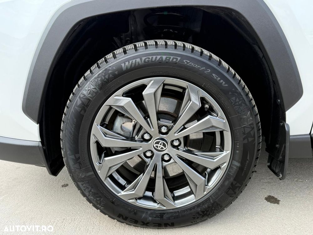 Toyota RAV4 Luxury 2.5 HYBRID 222CP AWD - 10