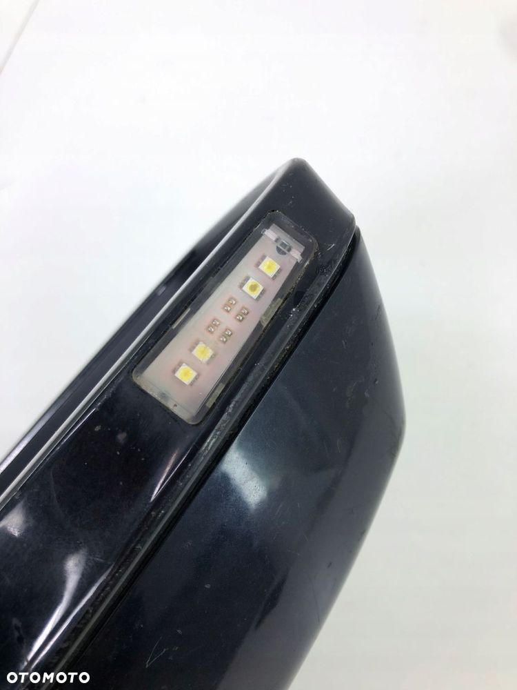 BMW E60 E61 PRAWE LUSTERKO CARBONSCHWARZ 3-PIN M-PAKIET EU - 9