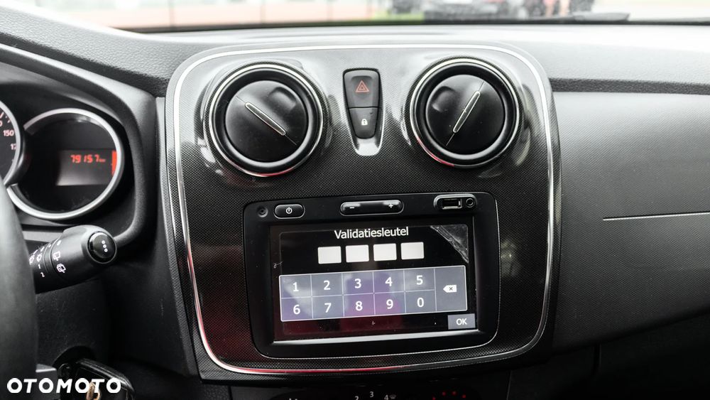 Dacia Sandero 1.0 TCe Laureate S&S - 15