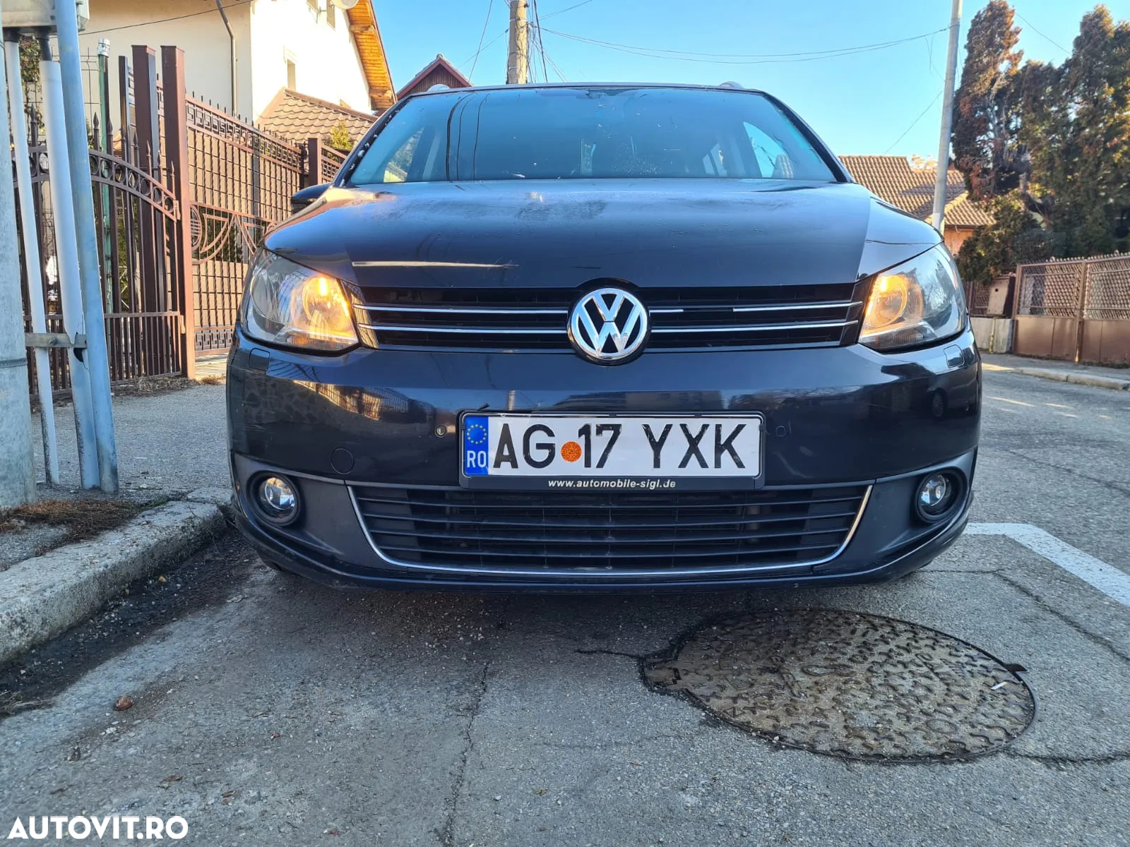 Volkswagen Touran 1.6 TDI DPF BlueMotion Technology DSG Life - 2