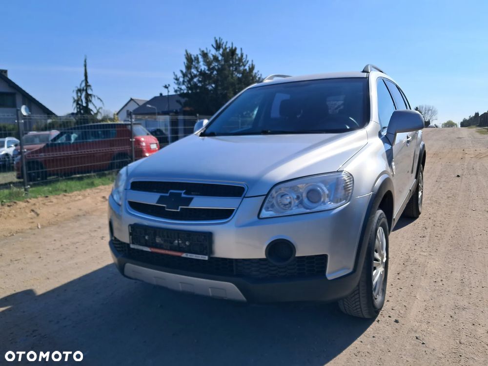 Chevrolet Captiva 2.4 2WD 5 Sitzer LS - 1
