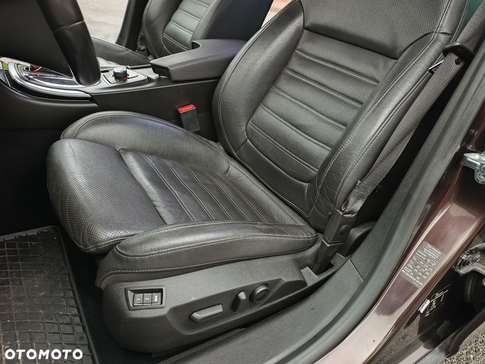 Opel Insignia 2.0 CDTI Edition - 9