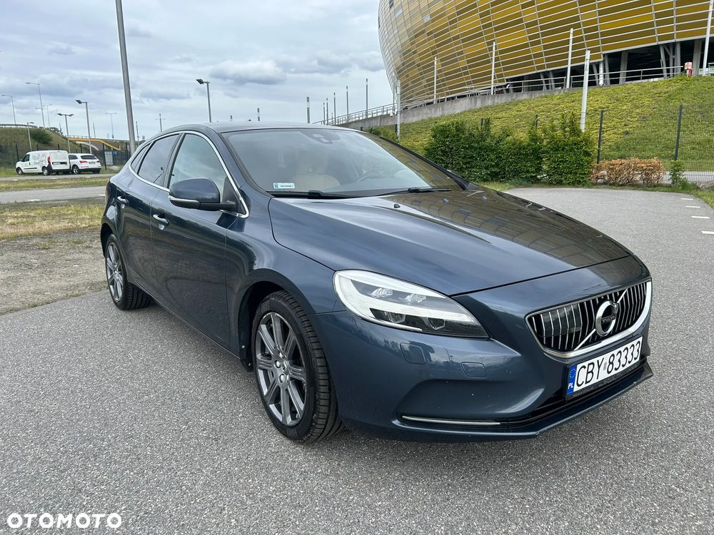 Volvo V40 D2 Drive-E Inscription - 1