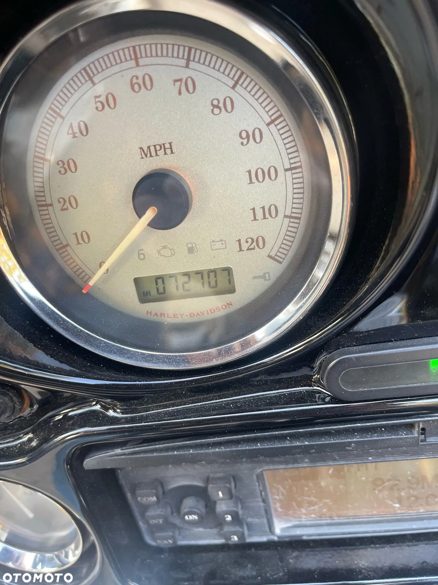 Harley-Davidson Touring Street Glide - 8