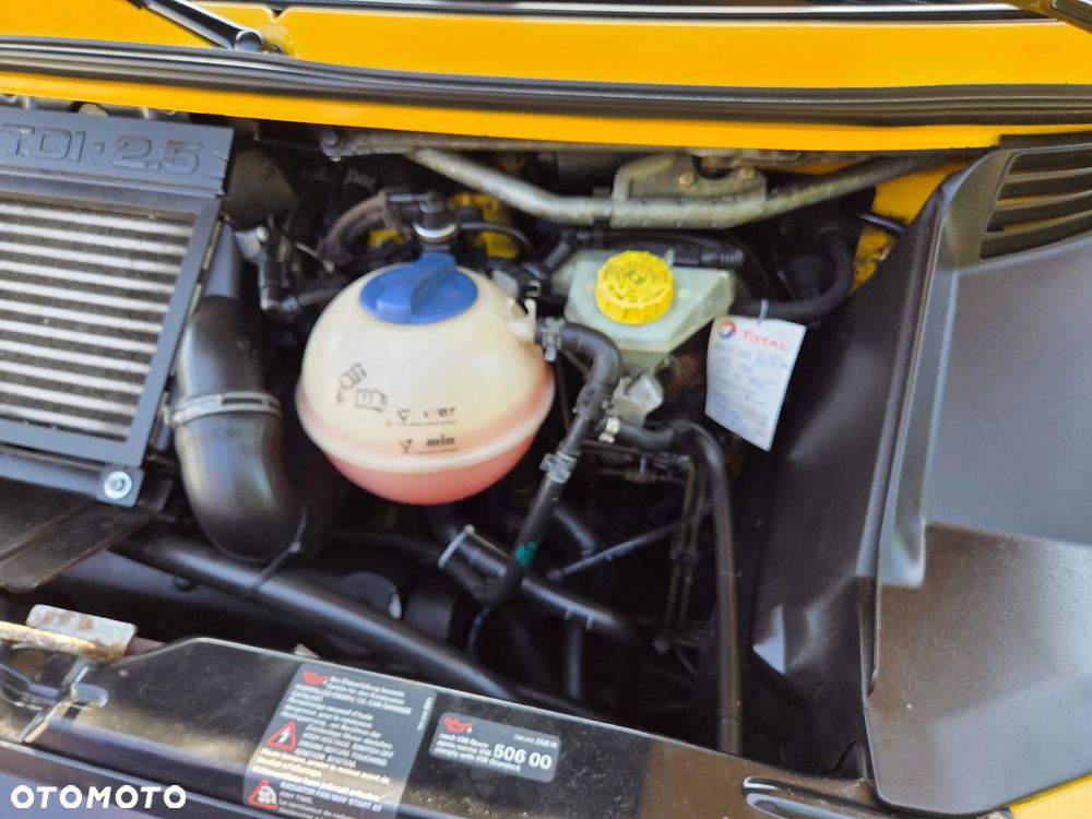Volkswagen Transporter Escapade II - 15