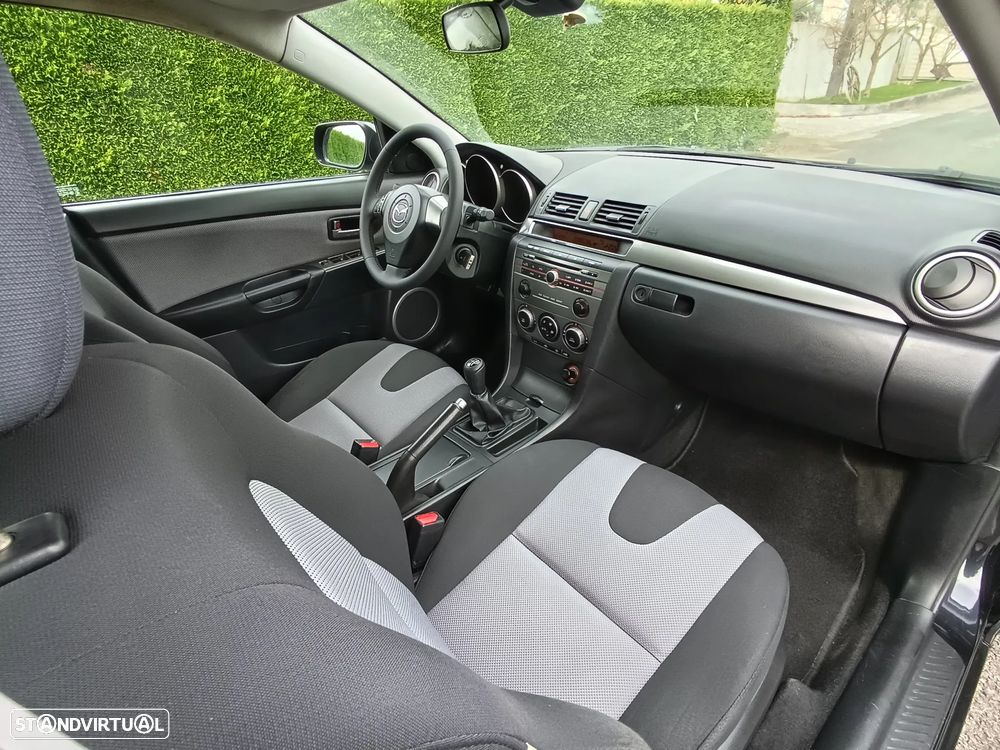 Mazda 3 Hatchback MZR 1.6 CD Sport - 17