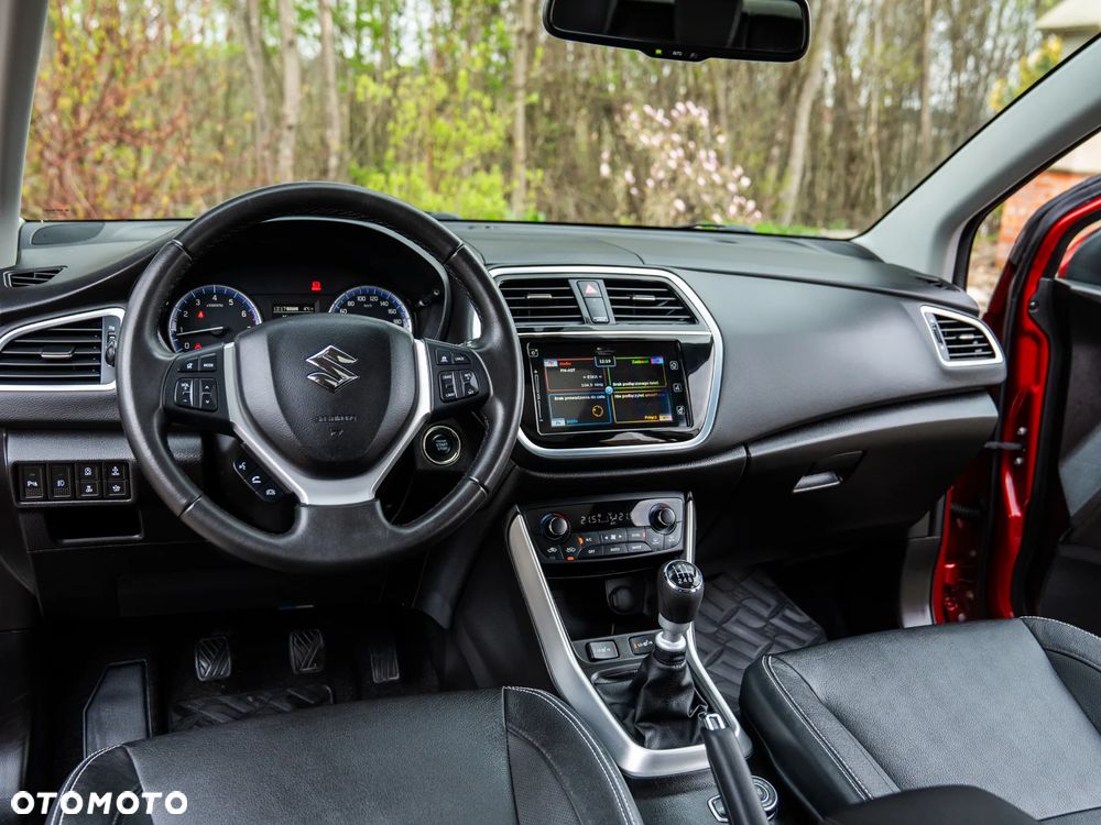 Suzuki SX4 S-Cross 1.4 Boosterjet Allgrip Comfort+ - 29