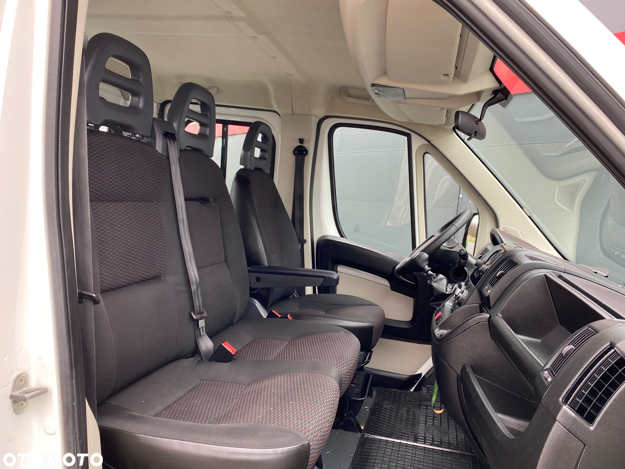 Peugeot Boxer Doka - 7