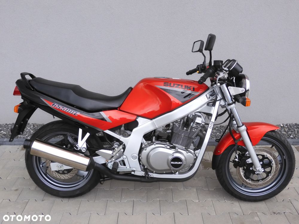 Suzuki GS - 19