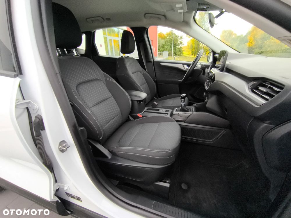 Ford Kuga - 20