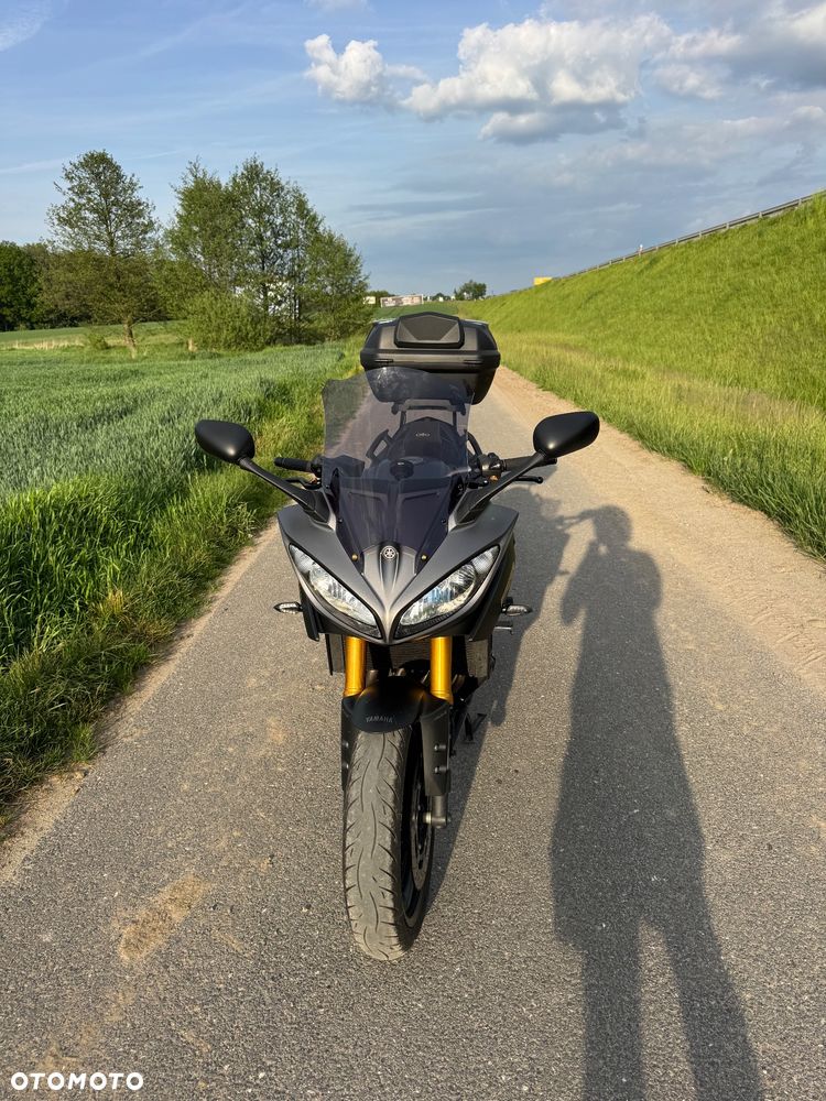 Yamaha FZ8 - 9