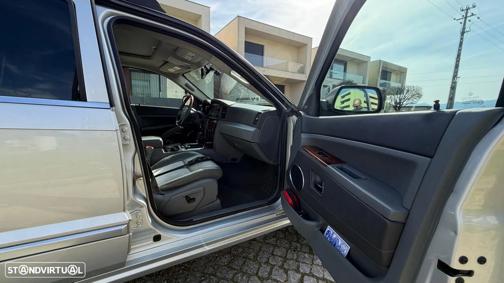 Jeep Grand Cherokee 3.0 CRD V6 Overland - 18