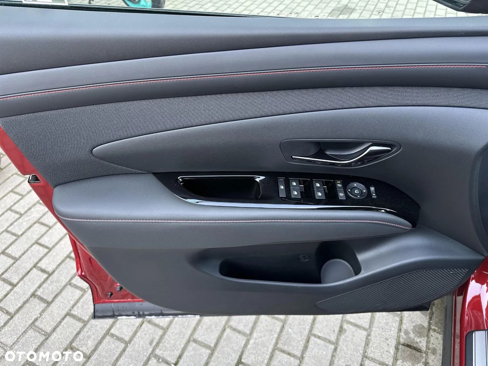 Hyundai Tucson 1.6 T-GDi HEV N-Line 2WD - 11