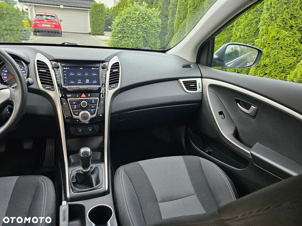 Hyundai i30 1.4 YES - 18