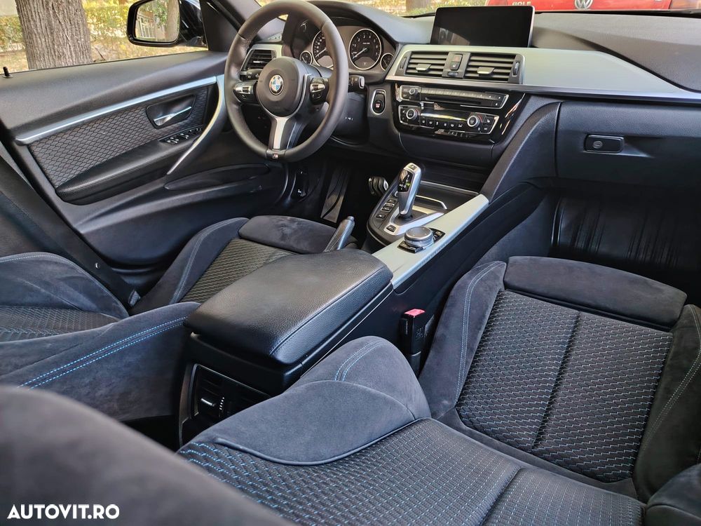 BMW Seria 3 330e iPerformance M Sport - 33