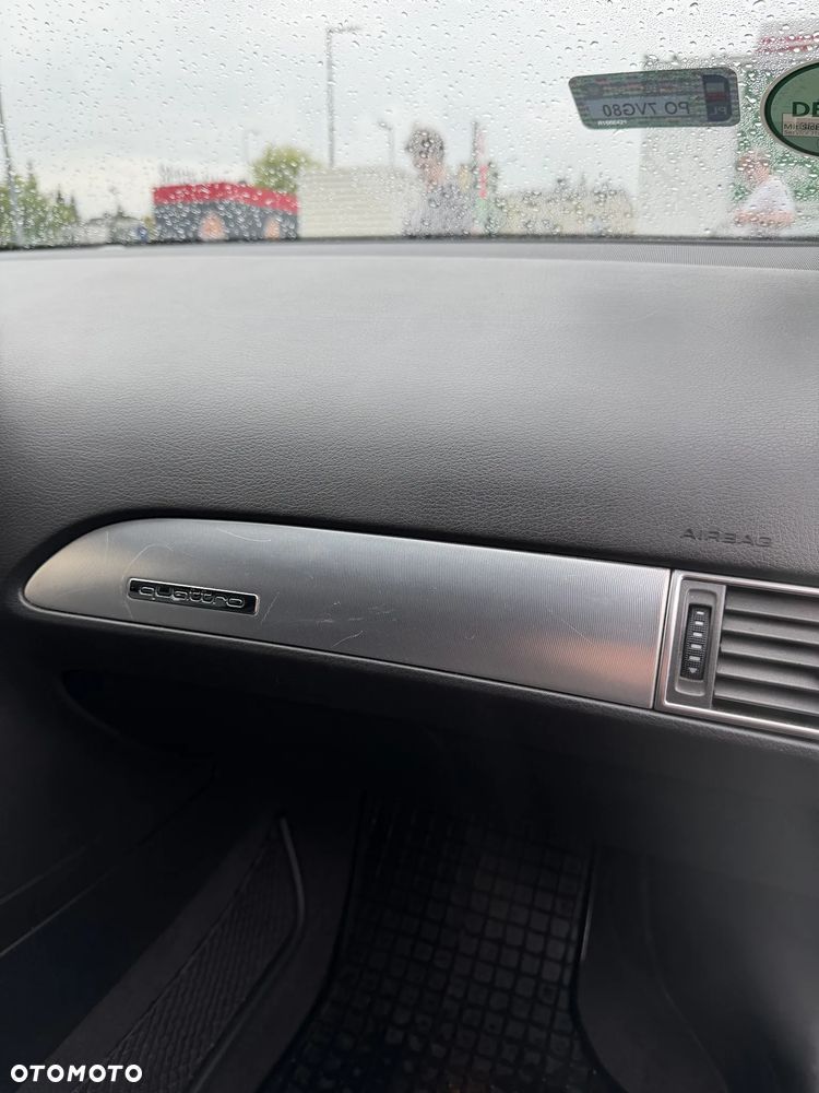 Audi A6 Avant 2.4 Quattro - 10