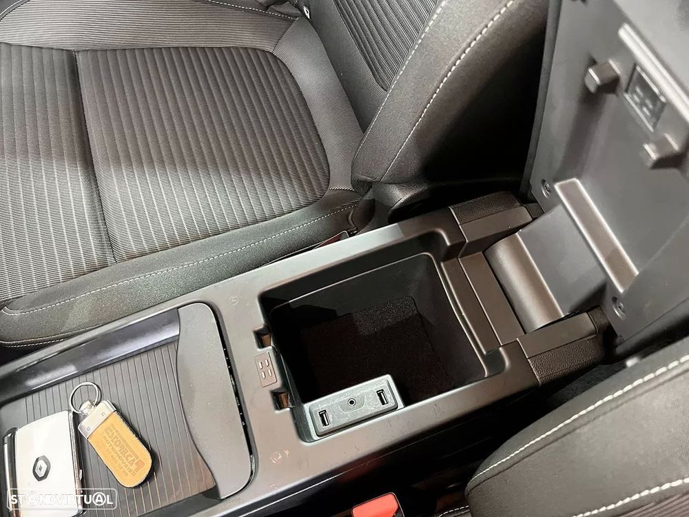 Renault Scénic 1.5 dCi Exclusive SS - 16