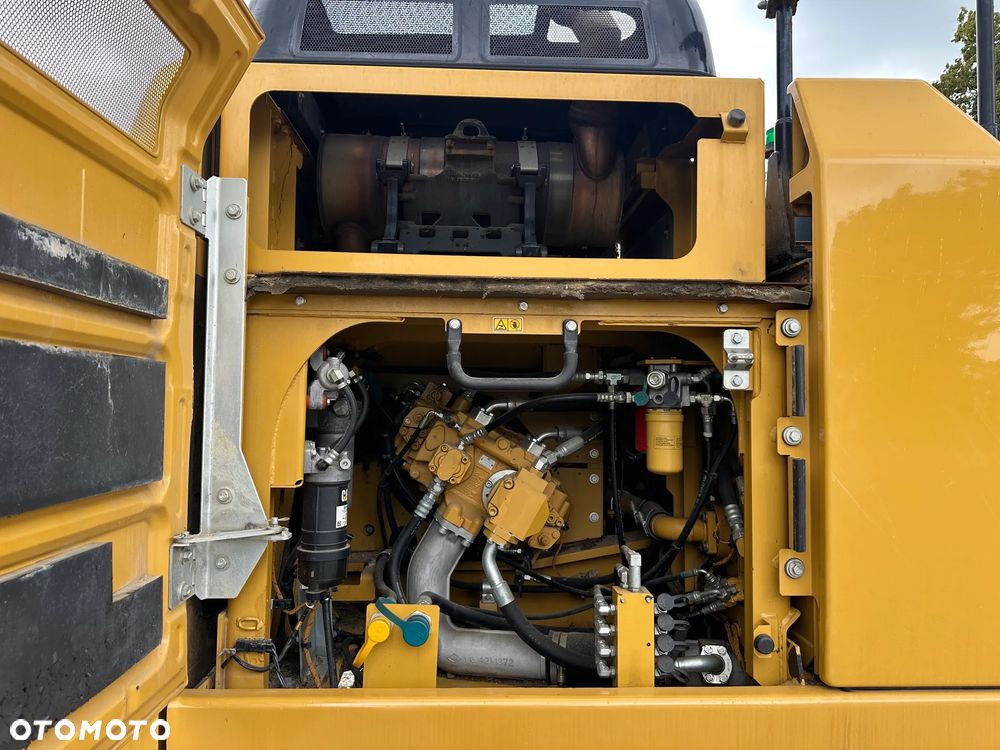 Caterpillar 324e - 18