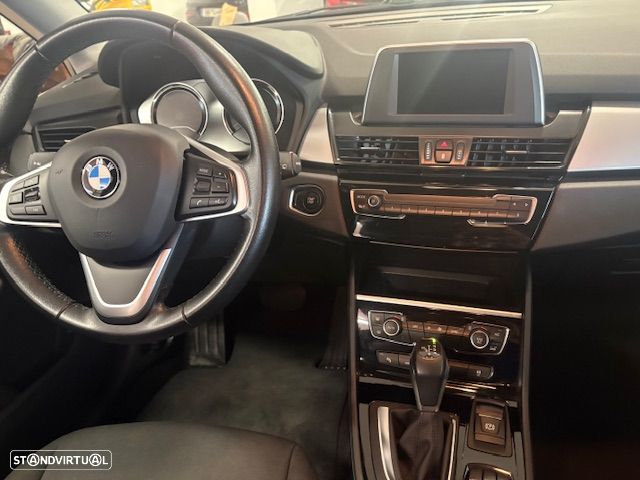 BMW 225xe Active Tourer Line Sport - 6