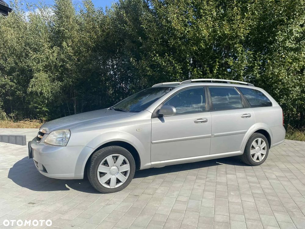 Chevrolet Lacetti - 1