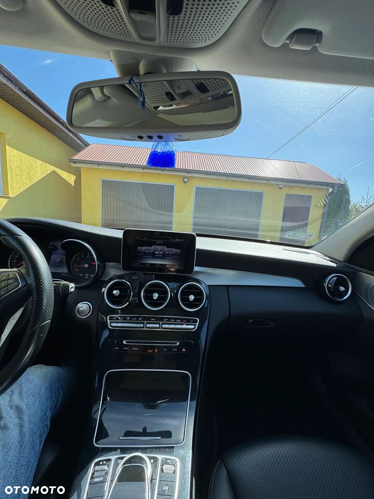 Mercedes-Benz Klasa C 300 7G-TRONIC Avantgarde - 18