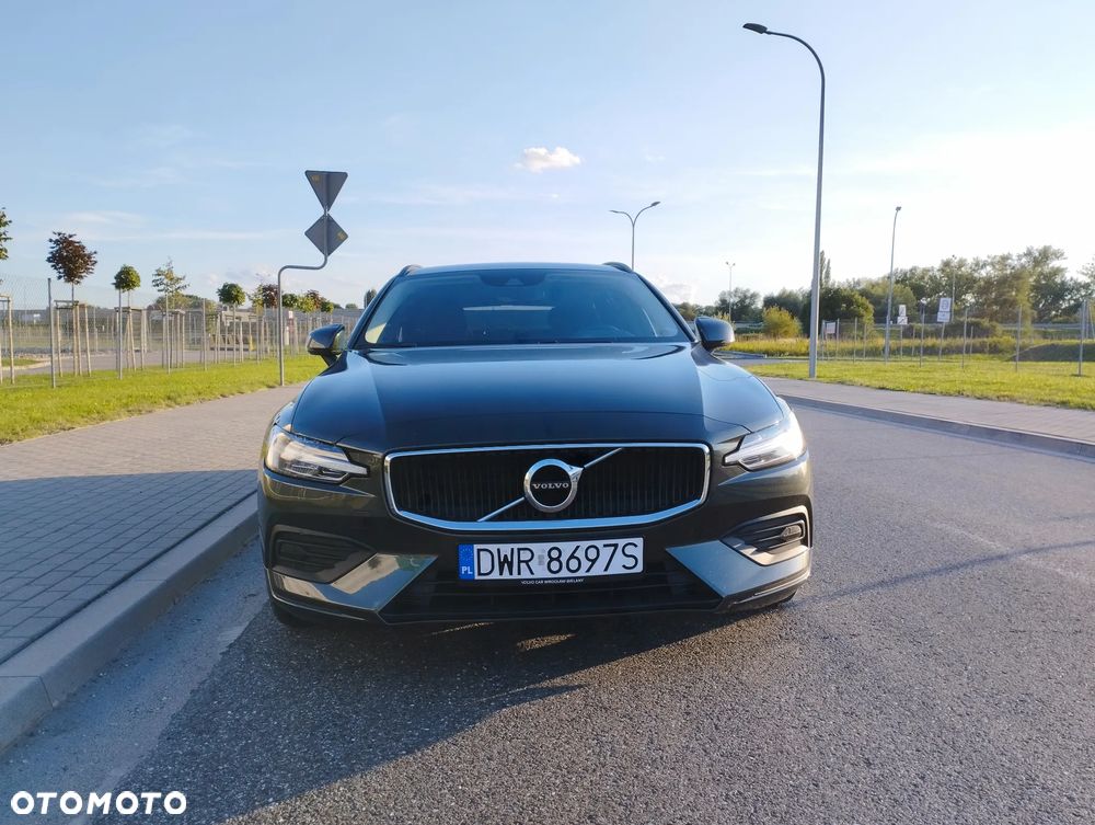 Volvo V60 B3 B Momentum - 10