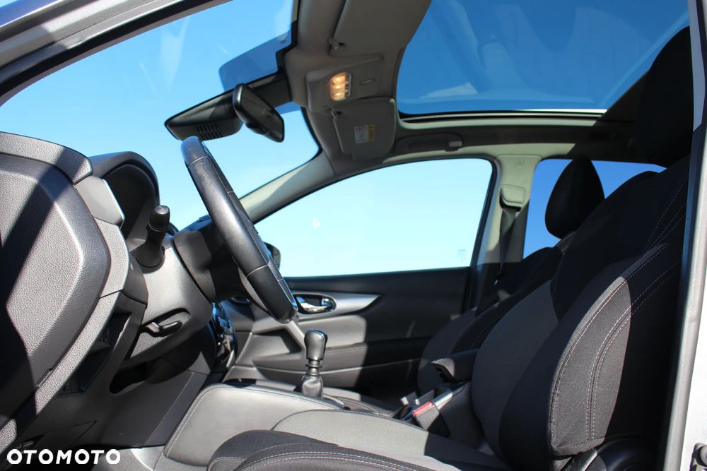 Nissan Qashqai 1.2 DIG-T Tekna - 18
