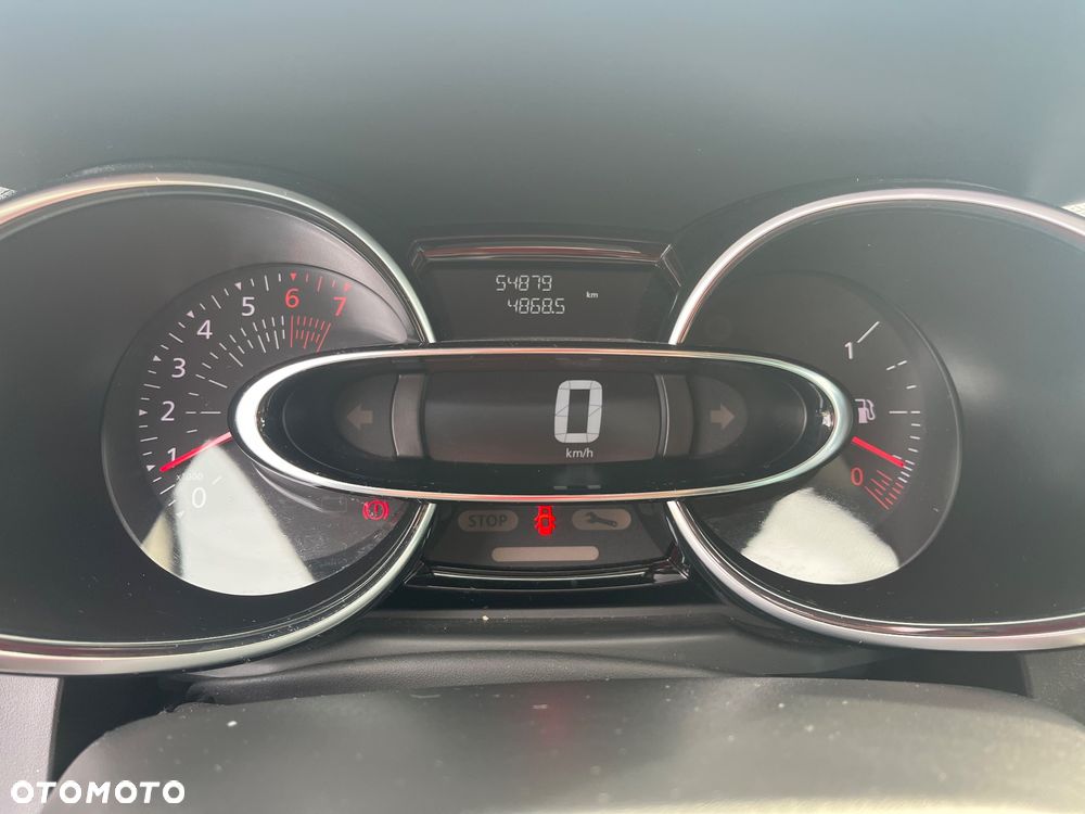 Renault Clio 0.9 TCe Limited - 9