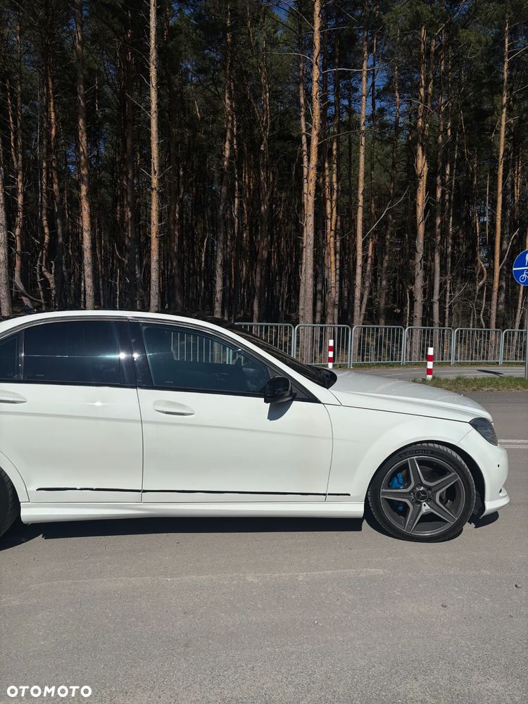 Mercedes-Benz Klasa C - 16