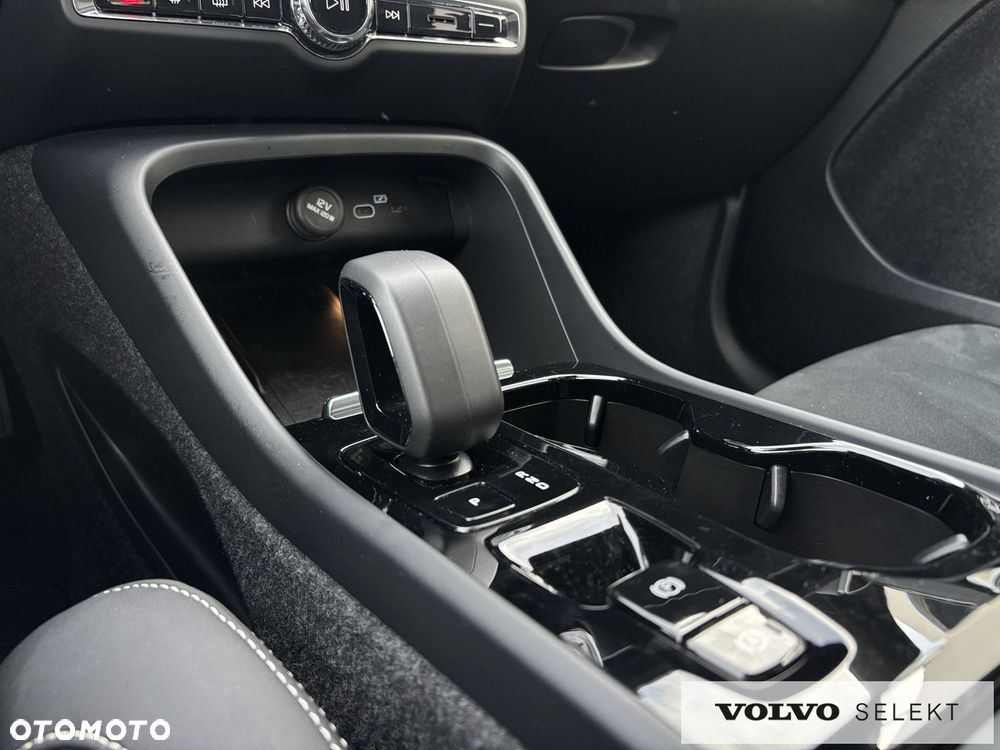 Volvo XC 40 - 16
