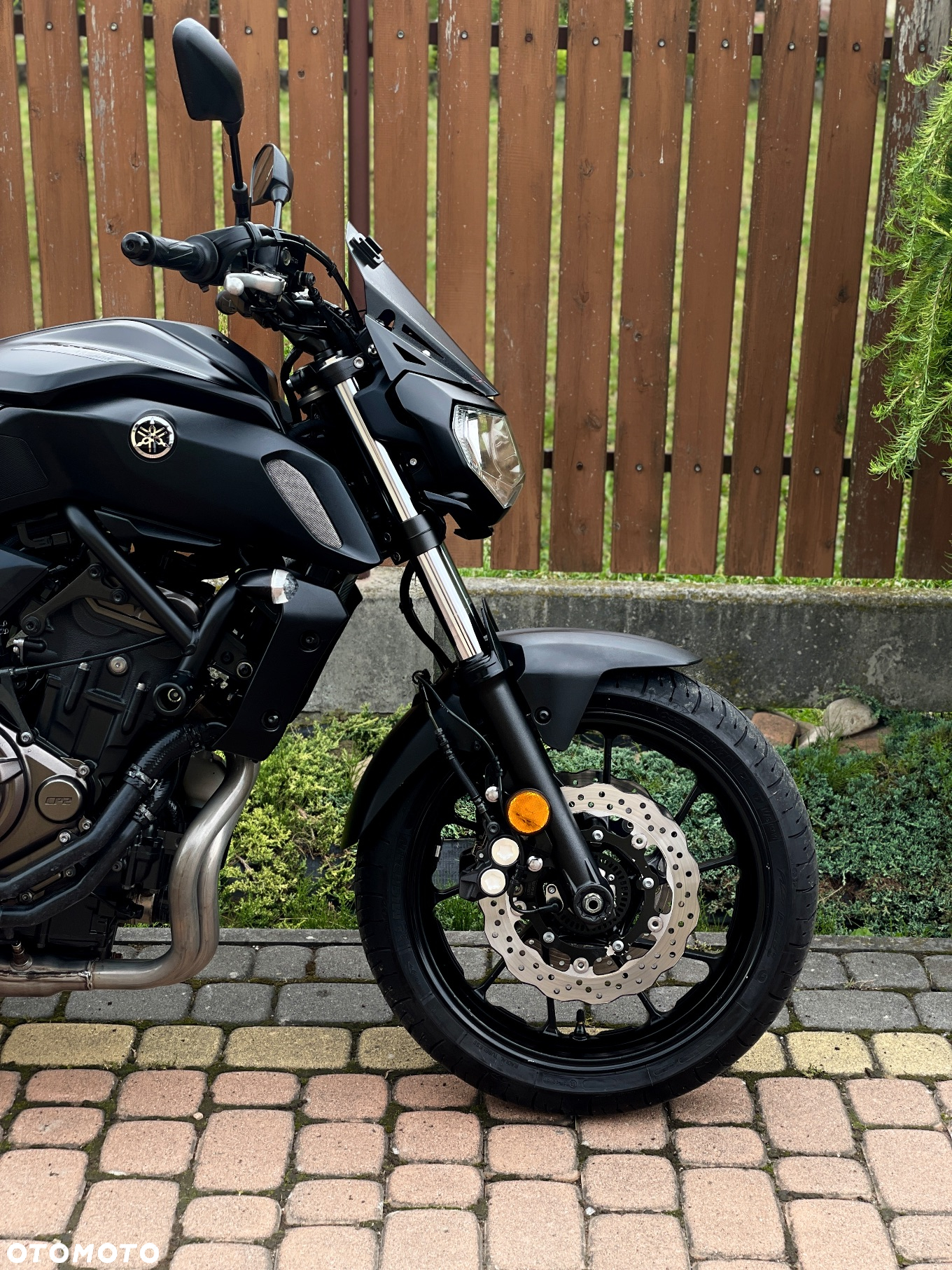 Yamaha MT - 2