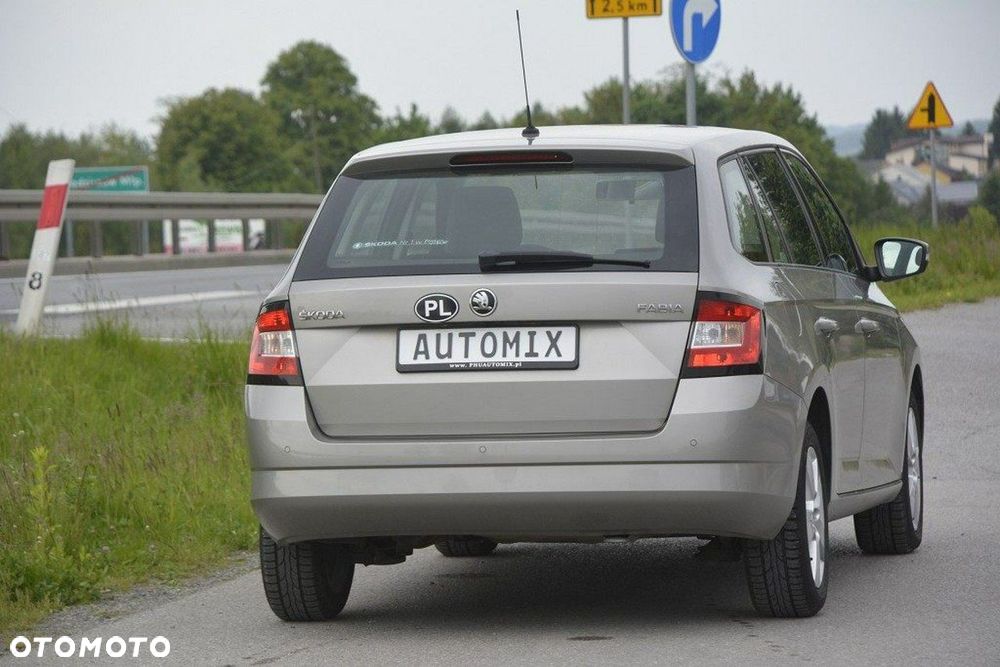Skoda Fabia - 6