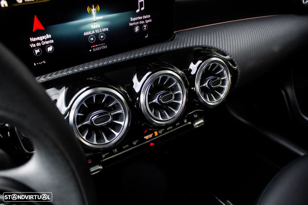 Mercedes-Benz A 250 e Progressive - 24